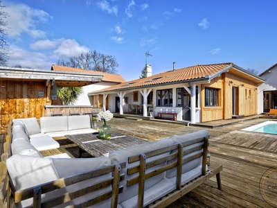 Maison de luxe de 4 chambres en vente à Andernos-les-Bains, France