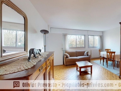 4 room luxury Flat for sale in Puteaux, France