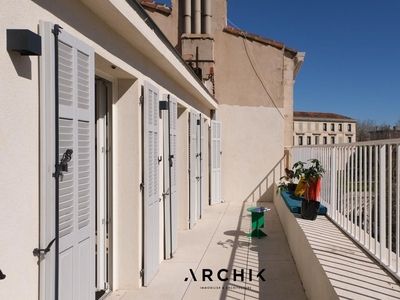 5 room luxury Flat for sale in Marseille, France