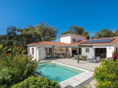 Villa de 6 pièces de luxe en vente Six-Fours-les-Plages, Provence-Alpes-Côte d'Azur