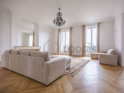 Appartement 5 chambres meublé avec ascenseur et conciergeArc de Triomphe (Paris 16°)