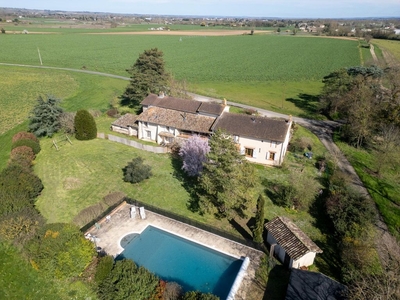 Luxury 14 room Detached House for sale in Lisle-sur-Tarn, France