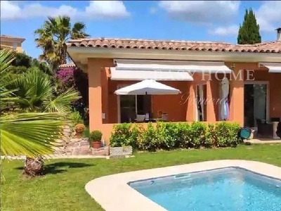 Villa de 3 chambres de luxe en vente Mandelieu, Provence-Alpes-Côte d'Azur