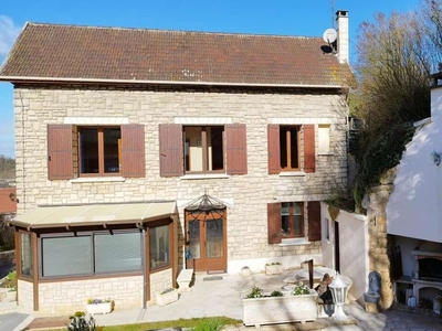 Vente maison 5 pièces 104 m² Saint-Maximin (60740)