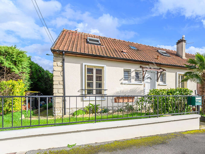 Vente maison 5 pièces 110 m² Vaires-sur-Marne (77360)