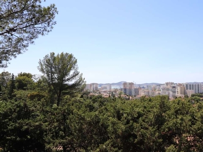 Vente maison 6 pièces 140 m² Toulon (83000)