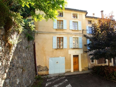 Vente maison 8 pièces 255 m² Digne-les-Bains (04000)