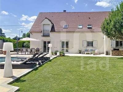 Vente maison 9 pièces 256 m² Tournan-en-Brie (77220)