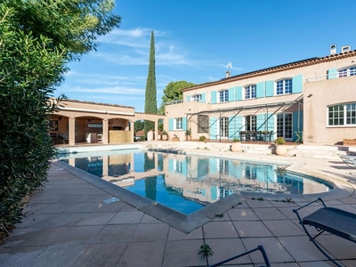 Villa de luxe de 9 pièces en vente Sanary-sur-Mer, France
