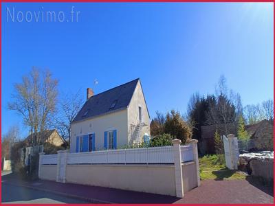 Vente maison 5 pièces 105 m² Saint-Christophe-en-Champagne (72540)