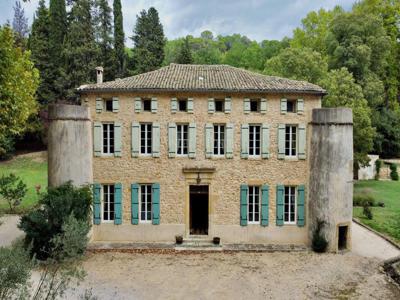 6 bedroom luxury House for sale in Uzès, France
