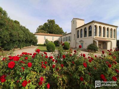 20 room luxury Villa for sale in Nîmes, Occitanie