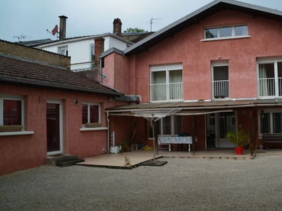 Vente maison 6 pièces 163 m² Bourbonne-les-Bains (52400)