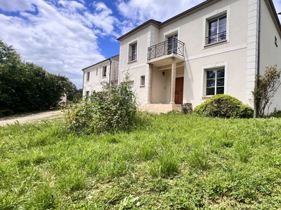 Vente maison 8 pièces 225 m² Villecresnes (94440)