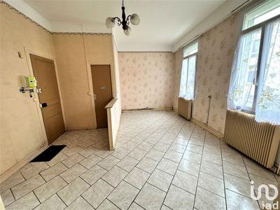 Appartement 3 pièces de 56 m² à Reims (51100)