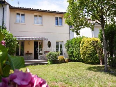 Vente maison 4 pièces 105 m²