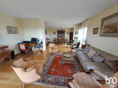 Appartement 4 pièces de 113 m² à Chartres (28000)