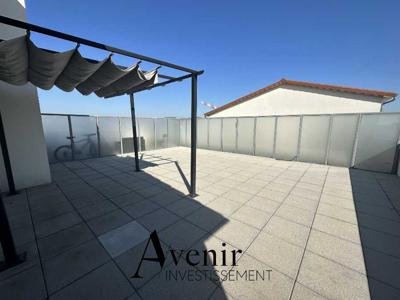 Appartement toit terrasse - Tassin La Demi Lune - Hyper Cent