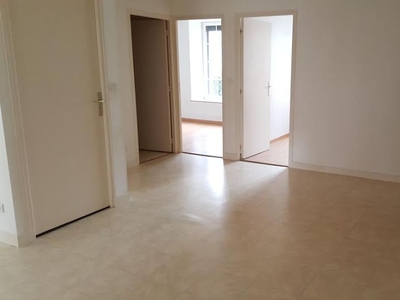 Location appartement 3 pièces 78 m²