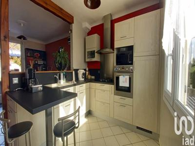 Maison 5 pièces de 116 m² à Aiffres (79230)