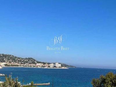 Villa a vendre avec magnifique vue mer à Sainte Maxime