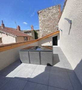 Appartement 4 pièces - Triplex - Plein centre - 76 m² - Terrasse