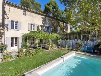 12 room luxury House for sale in Sarrians, French Riviera