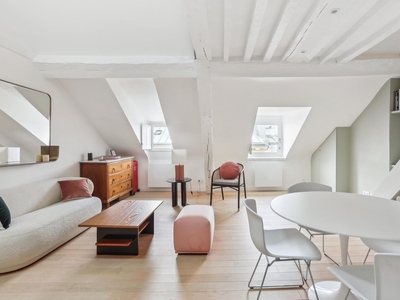 2 room luxury Flat for sale in Saint-Germain, Odéon, Monnaie, France