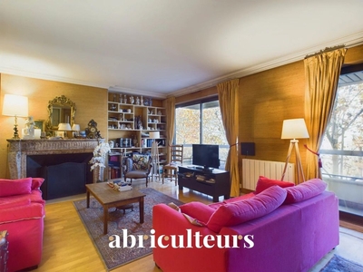 3 bedroom luxury Flat for sale in 181 Avenue Achille Peretti, Neuilly-sur-Seine, Hauts-de-Seine, Île-de-France