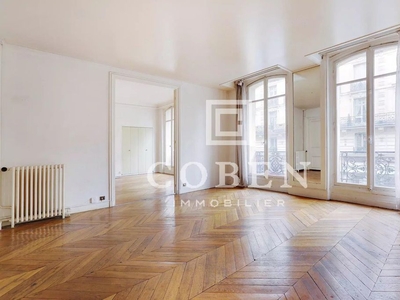 Appartement de luxe 3 chambres en vente à Chatelet les Halles, Louvre-Tuileries, Palais Royal, France