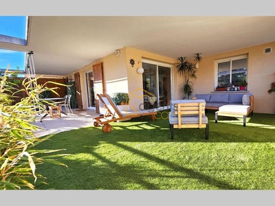 4 room luxury Flat for sale in Bouc-Bel-Air, France