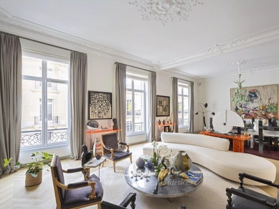 Appartement de luxe de 3 chambres en vente à Champs-Elysées, Madeleine, Triangle d’or, France