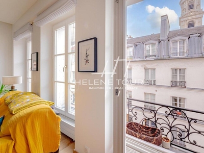 8 room luxury Apartment for sale in Saint-Germain, Odéon, Monnaie, Paris, Île-de-France