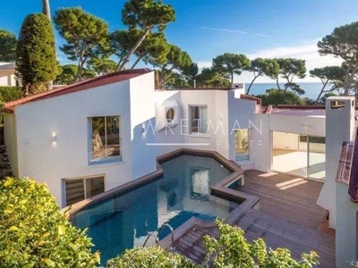 Maison de luxe 5 chambres en vente à Antibes, Provence-Alpes-Côte d'Azur