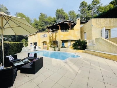 Maison de luxe 5 chambres en vente à La Gaude, Provence-Alpes-Côte d'Azur