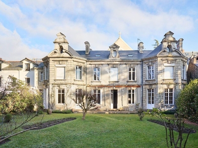 Maison de luxe 7 chambres en vente à Nantes, Pays de la Loire