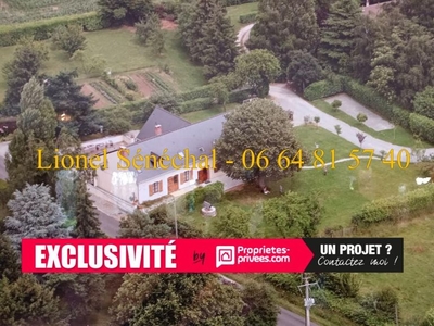 Luxury Villa for sale in Le Mans, Pays de la Loire