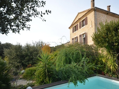 Maison de luxe de 8 pièces en vente à Moissac-Bellevue, Provence-Alpes-Côte d'Azur