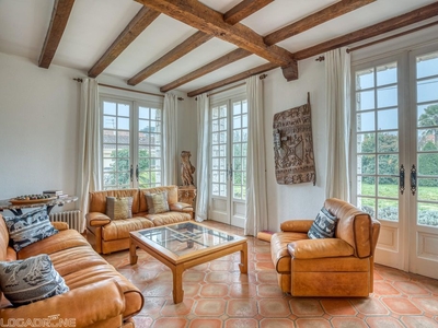 7 room luxury House for sale in Villeneuve-sur-Lot, Nouvelle-Aquitaine
