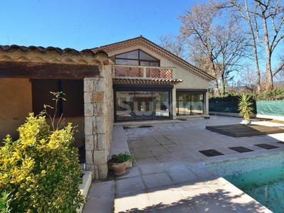 Maison de luxe de 282 m2 en vente Tourrettes, Provence-Alpes-Côte d'Azur