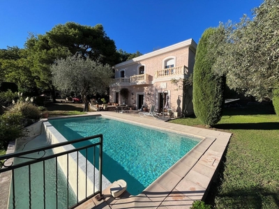 Villa de luxe de 10 pièces en vente La Turbie, Provence-Alpes-Côte d'Azur