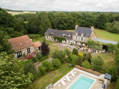 Villa de 15 pièces de luxe en vente Kergrist, Bretagne