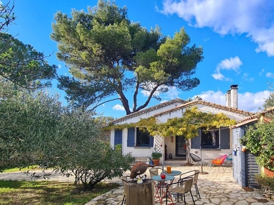 Villa de 5 pièces de luxe en vente Uzès, Occitanie