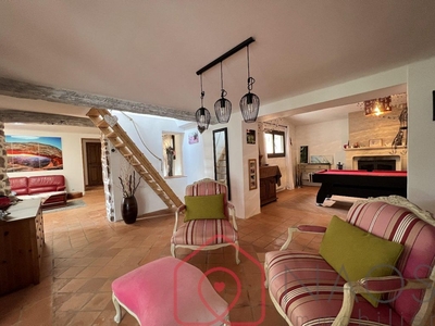 Villa de 6 pièces de luxe en vente Le Luc, Provence-Alpes-Côte d'Azur