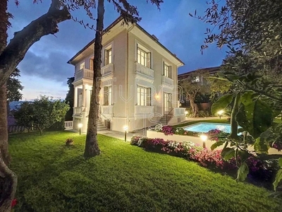 Villa de 7 pièces de luxe en vente Nice, Provence-Alpes-Côte d'Azur