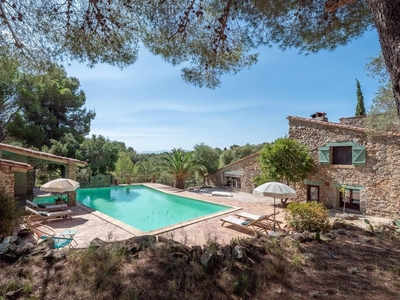 Villa de 8 pièces de luxe en vente Espira-de-l'Agly, Occitanie