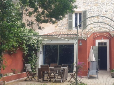 Villa de 9 pièces de luxe en vente Toulon, Provence-Alpes-Côte d'Azur