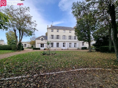 15 room luxury Villa for sale in Saumur, France