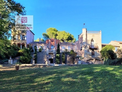 Castle for sale - Cadenet, French Riviera