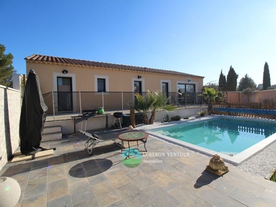 5 room luxury Villa for sale in Carpentras, France